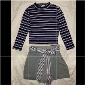 Shorts with stripped waist tie